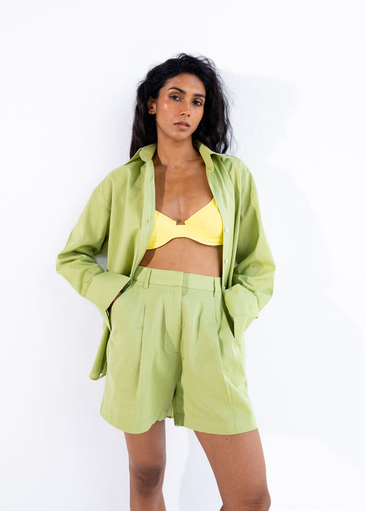 Linen bermuda shorts | Green